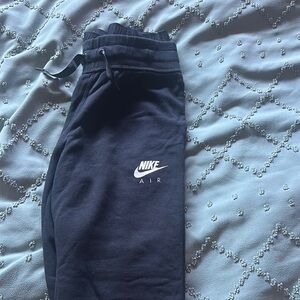 Nike Black Joggers Sleek Performance Fabric